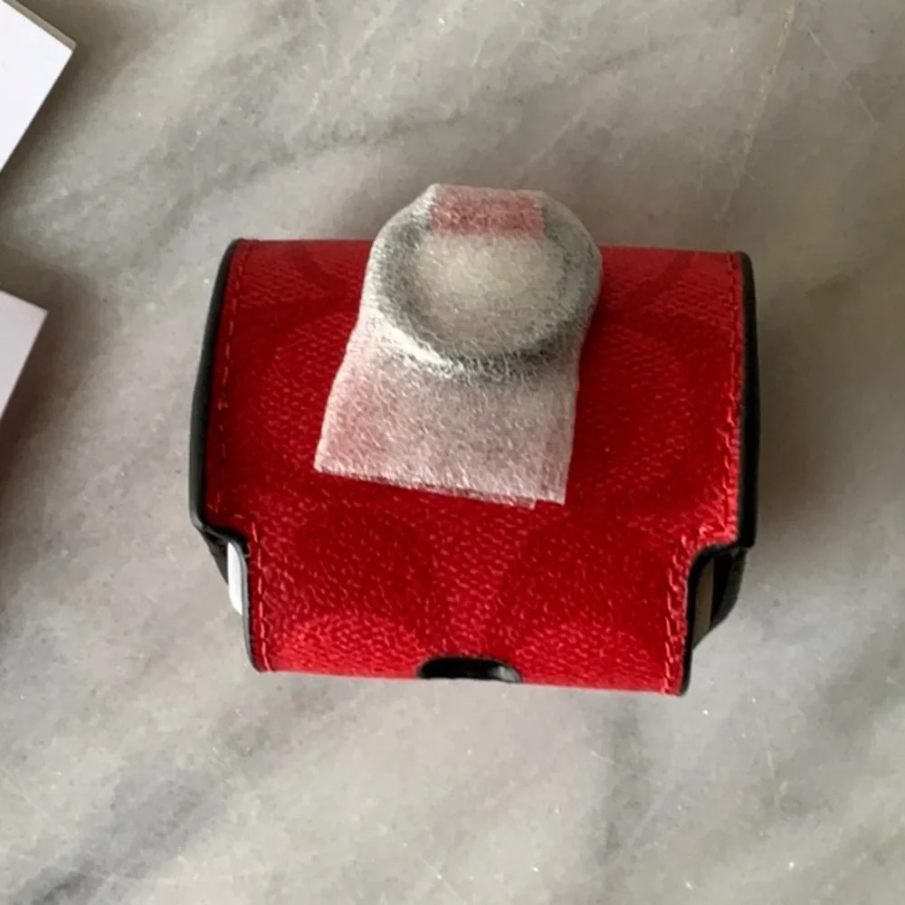 Coach Red AirPod case - Picture 3 of 7